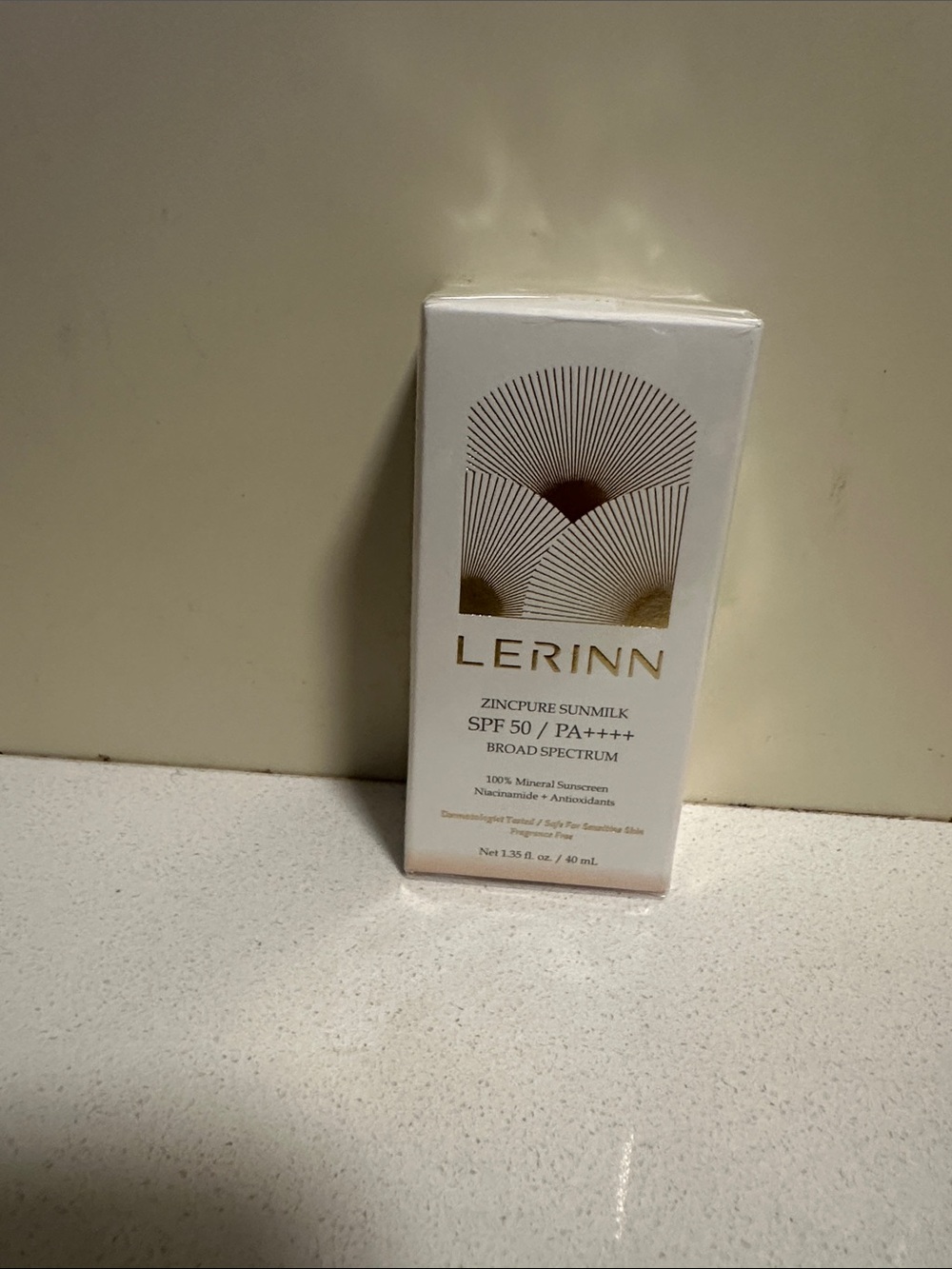 Zincpure Sunmilk SPF 50 PA++++ - White